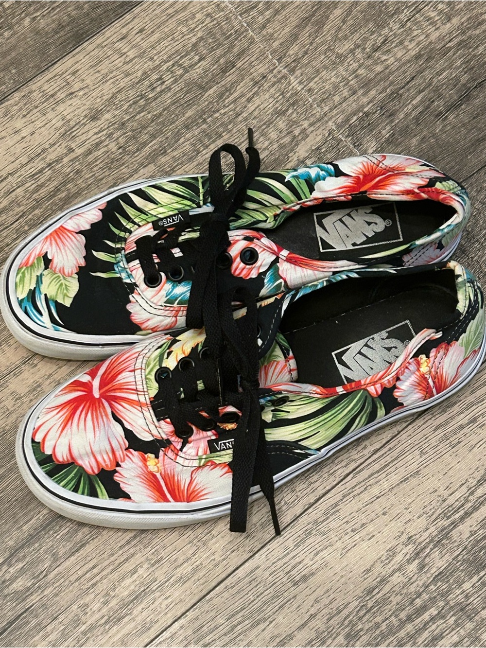 Vans Authentic Hawaiian Floral Tropical Sneakers Black Hibiscus Low Top